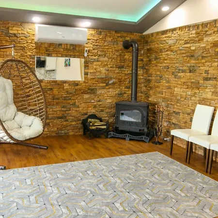 Villagreenstar Villa *