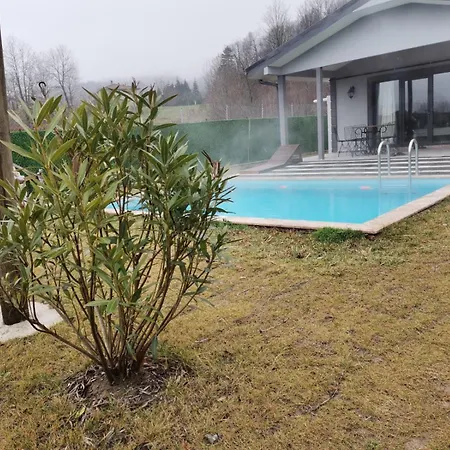 Villagreenstar Villa *